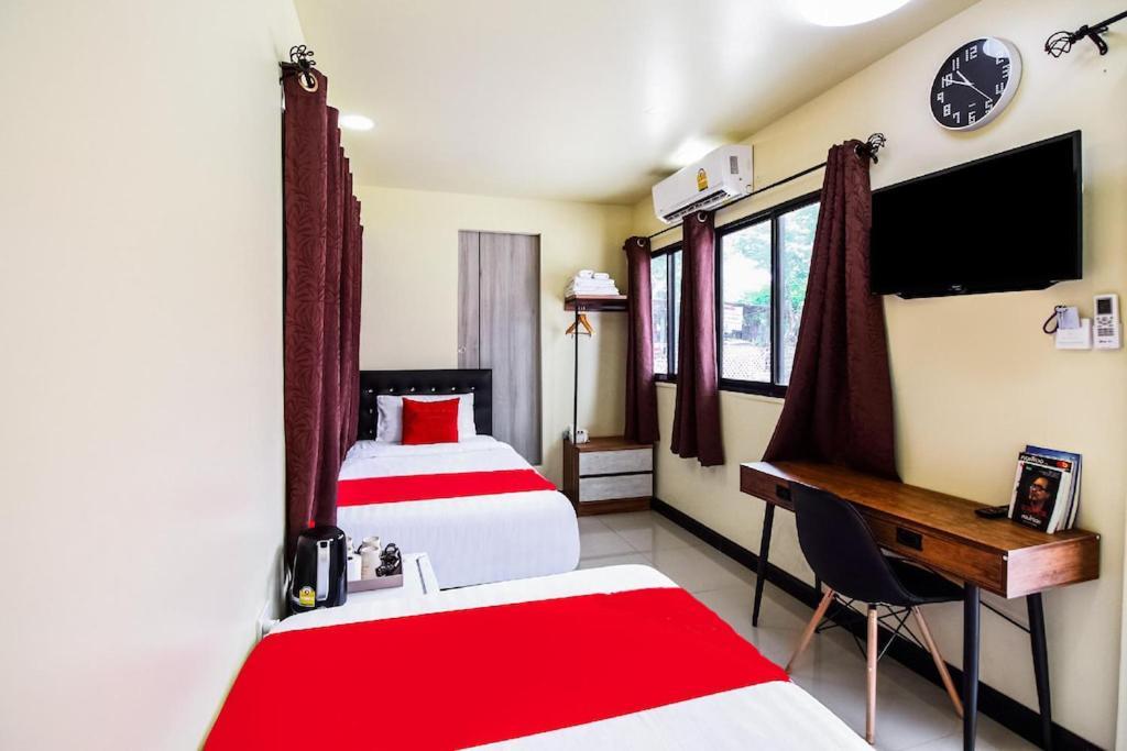 5Box Donmuang Airport Hotell Bangkok Exteriör bild