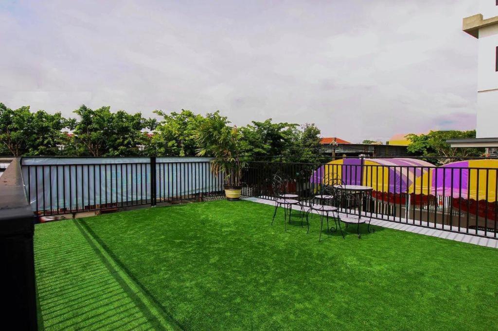 5Box Donmuang Airport Hotell Bangkok Exteriör bild