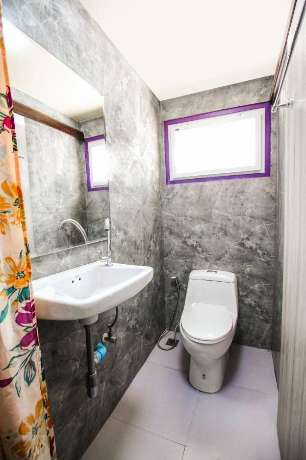 5Box Donmuang Airport Hotell Bangkok Exteriör bild